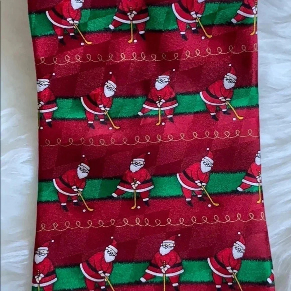 Hallmark Holiday Traditions Golfing Santa Tie - Picture 2 of 5
